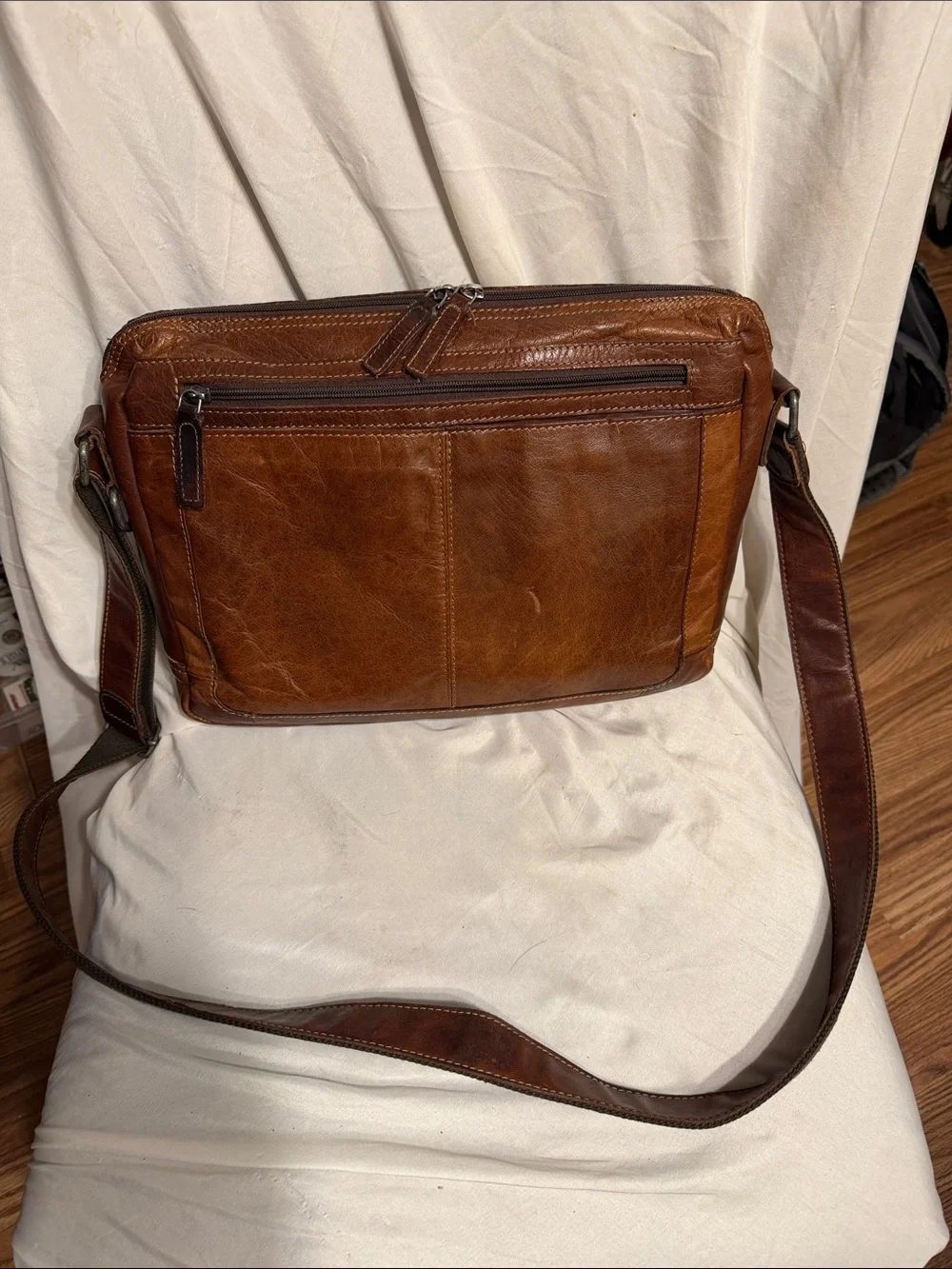 Jack Georges leather laptop messenger bag